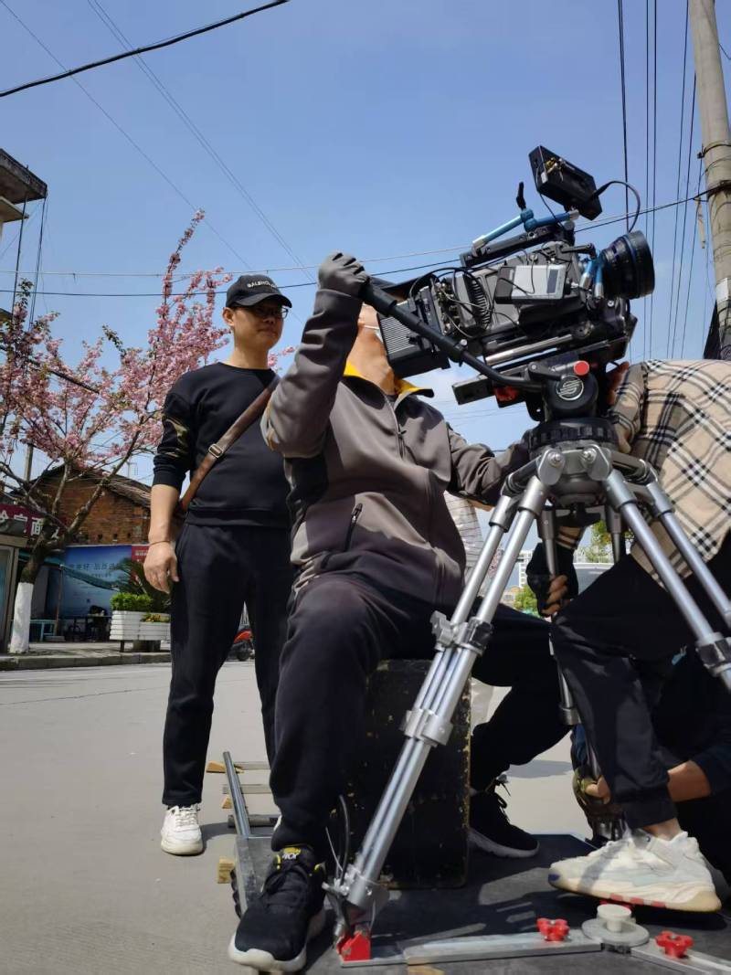 忻府区广告片拍摄：快消品牌爆款之选，网感内容适配社媒传播！